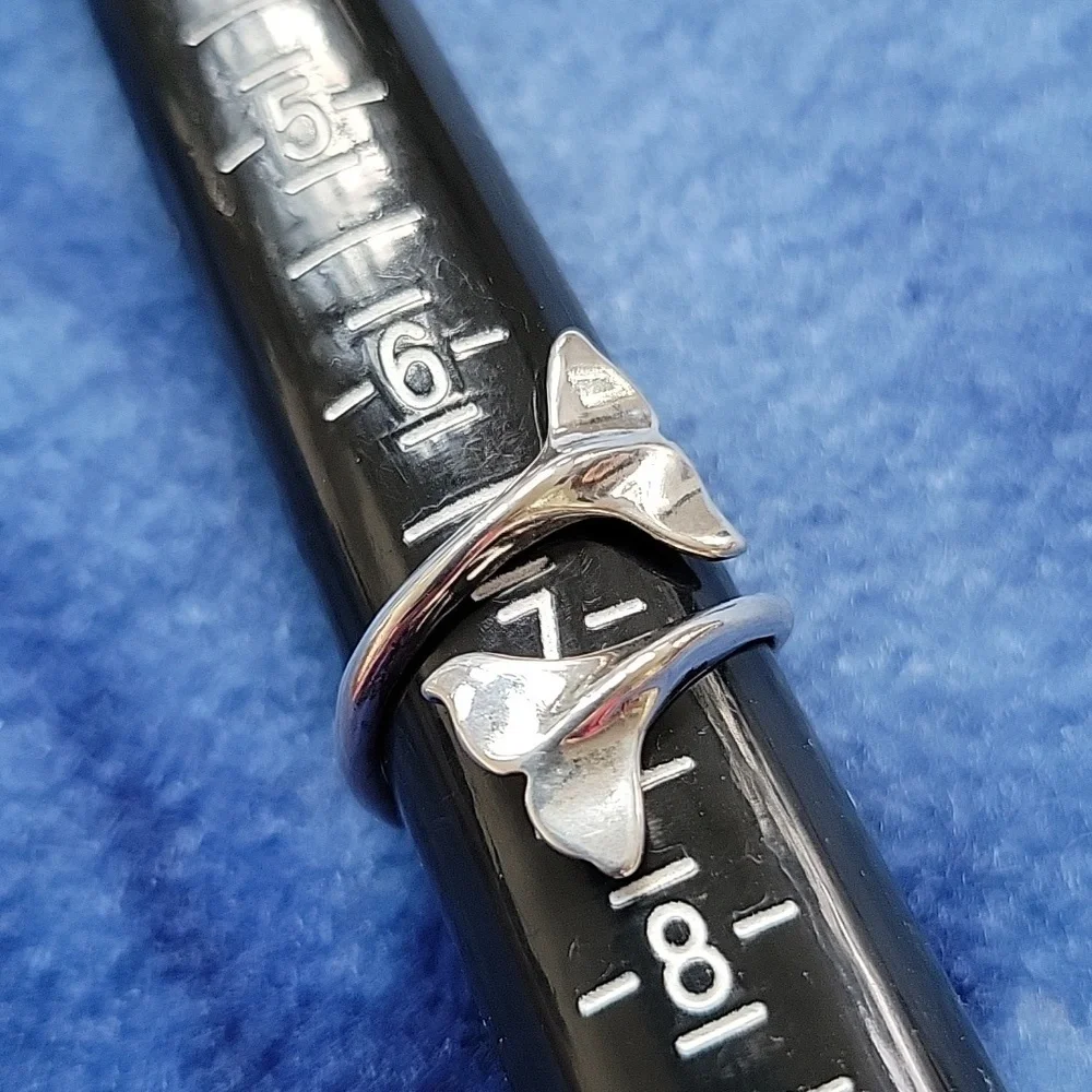 Sterling Silver Dolphin Tail Ring - Picture 5 of 6